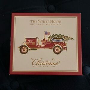 2016 WHITE HOUSE CHRISTMAS ORNAMENT NIB